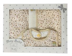 Conjunto para bebé com babete de ombro fralda e babete  Beije