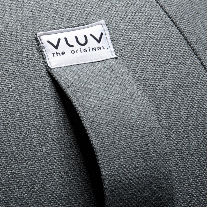VLUV VAR EN UGLE Zitbal Ash