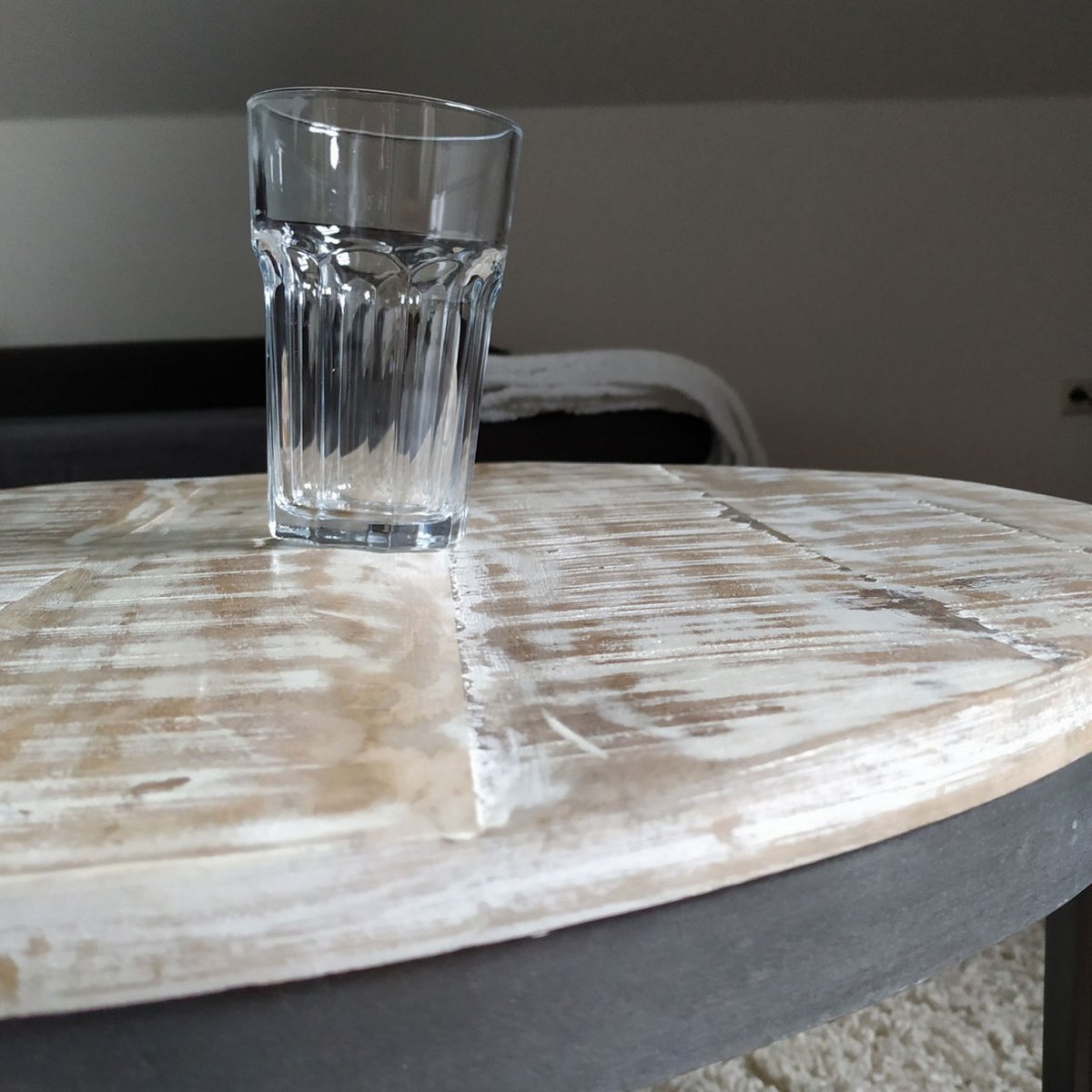 Mesa de centro, juego de 2, mesa auxiliar, mesa de salón, estructura redonda de metal Austin, plata antigua o negro
