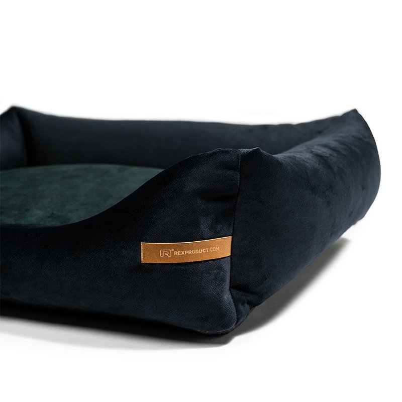 "Otto" black dog bed with orthopaedic mattress