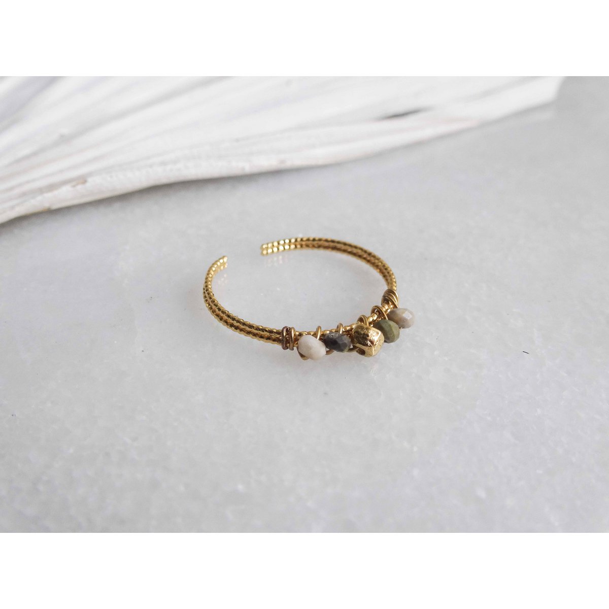 Bloom ring