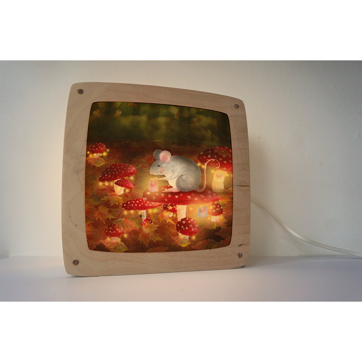 Picture mouse with mushrooms and lanterns