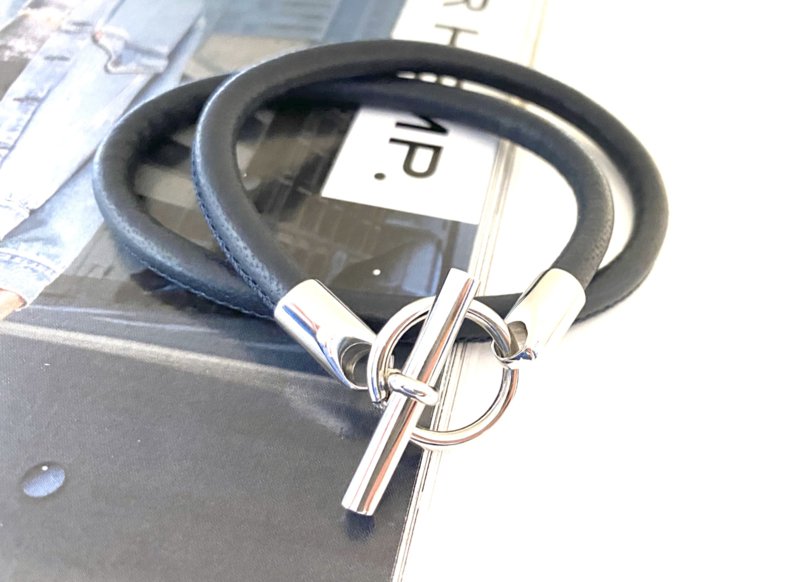 Pulsera de cuero estilo hermes azul oscuro