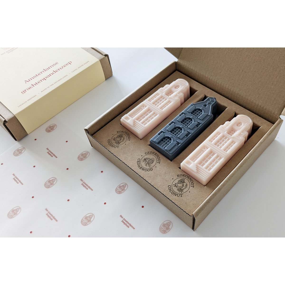 Coconut · Cedarwood