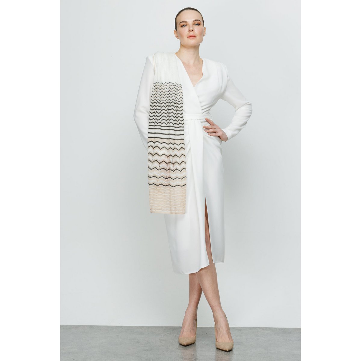 Cybele Shawl Ecru-Beige-Black