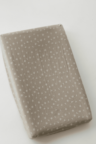 TISU diaper changing pad cover, Beige Daisy