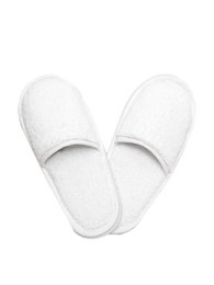 White soft slippers, comfortable indoor footwear, size 42/44, closed toe design.