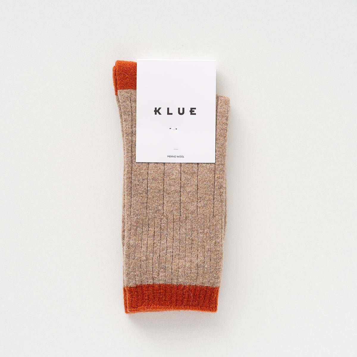 KLUE Socken aus Merinowolle mit Bändern | Beige und Orange