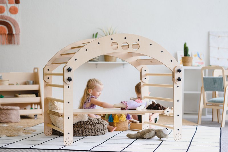 Juego de triángulo de escalada y balancín transformable Luula SLEEPER