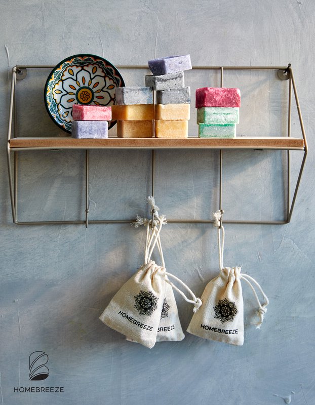 Jute gift bag with cord and HomeBreeze logo (10 pieces)