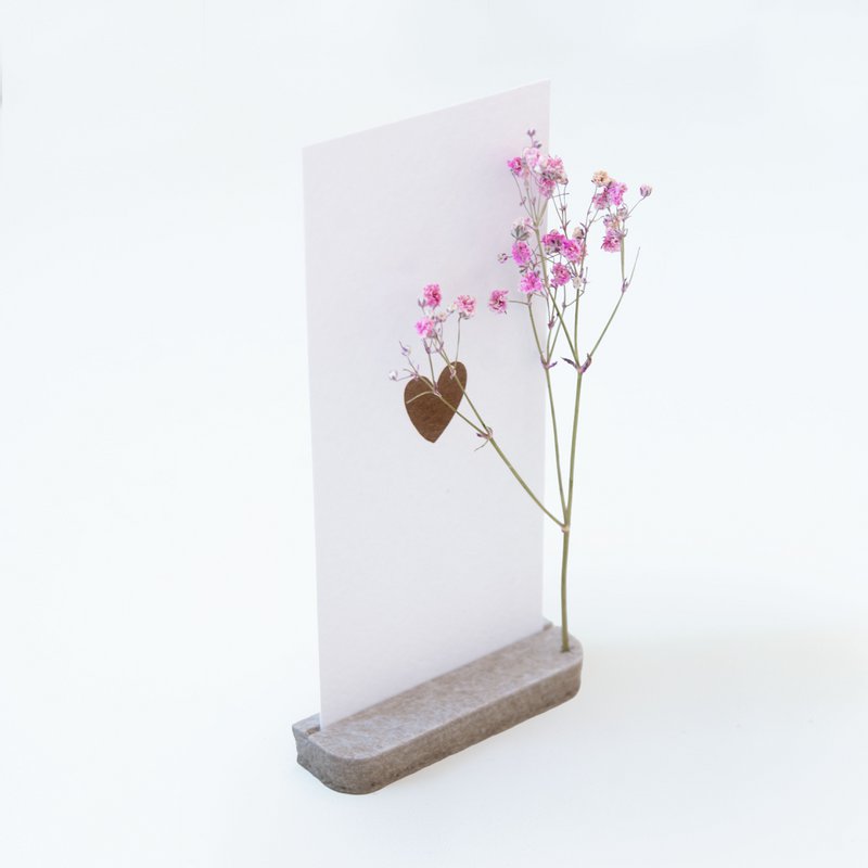 Driedflower box heart