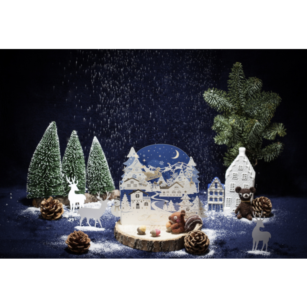 Cartolina di Natale pop-up 3D con scena di Natale