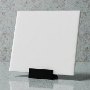 Fliesenhalter aus Kunststoff - schwarz