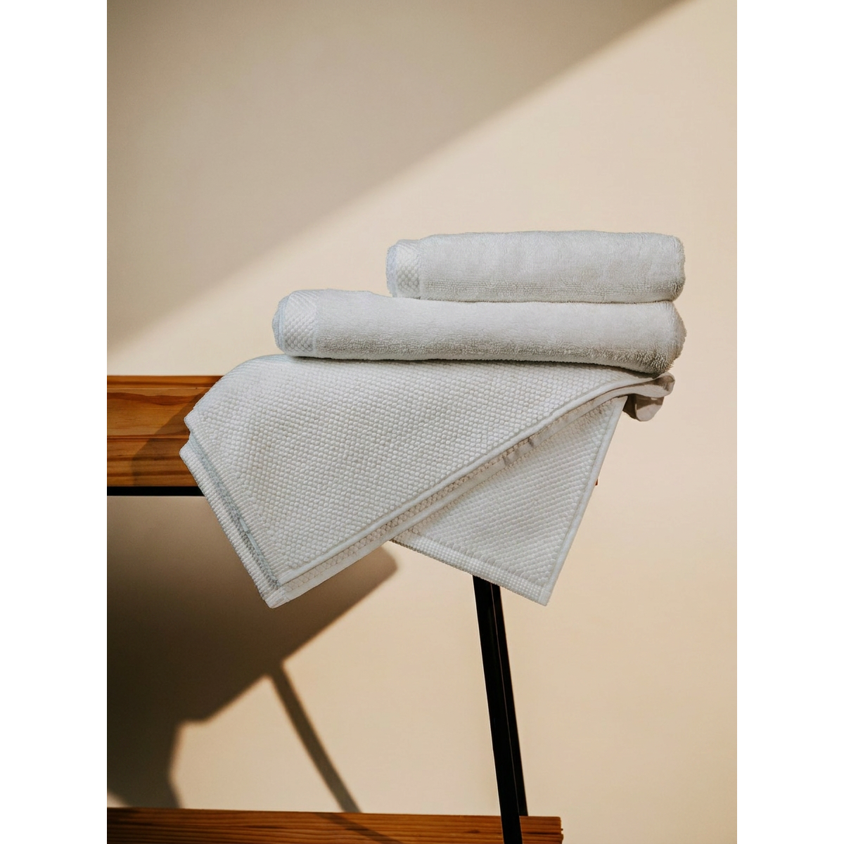 Pamukia GOTS Organic Cotton Bathroom Set for One – Towel, Bath Towel & Bath Mat | Essence Collection