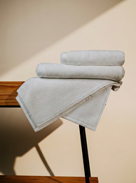Pamukia GOTS Organic Cotton Bathroom Set for One – Towel, Bath Towel & Bath Mat | Essence Collection