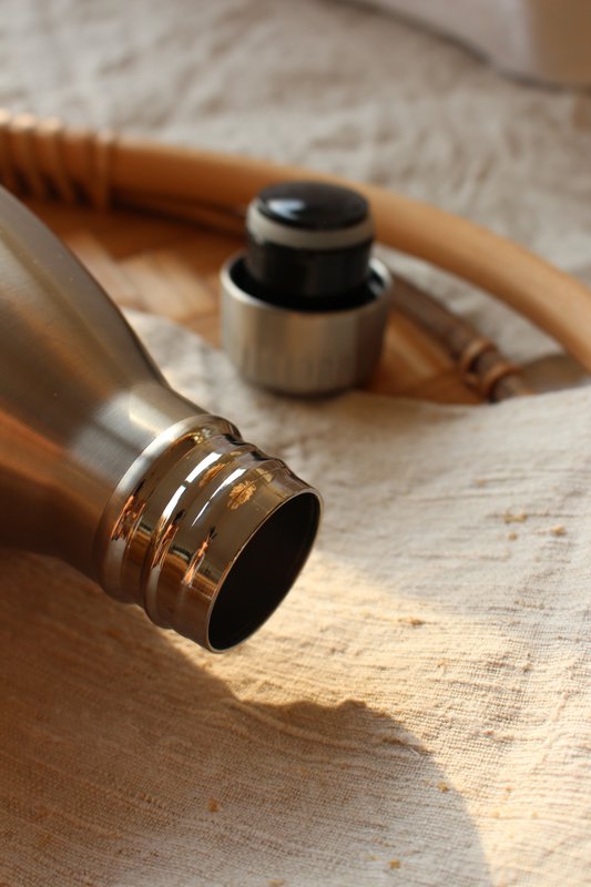 Stainless steel drinking bottle 750 ml