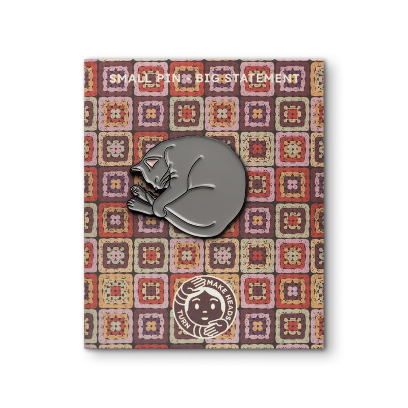 Enamel Pin "Sleeping Cat"