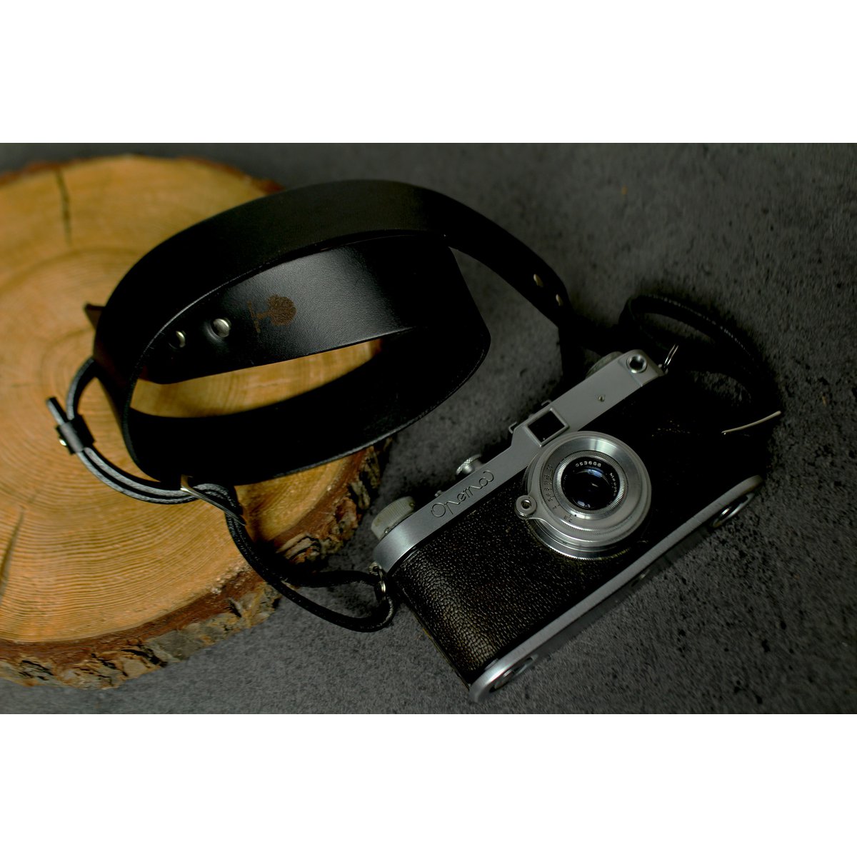 Leather camera strap