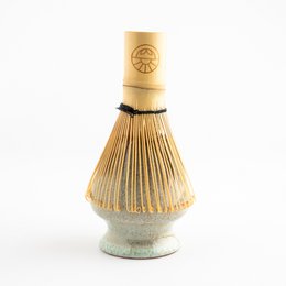 Holder for matcha beater