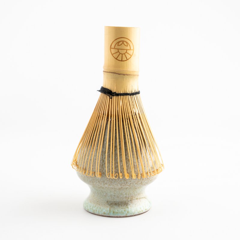 Holder for matcha beater