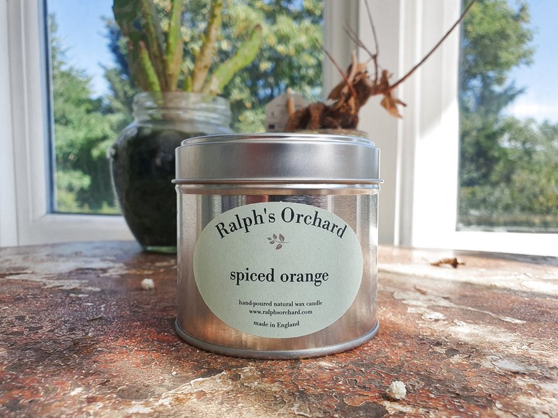 Świeca zapachowa Spiced Orange - świece zimowe