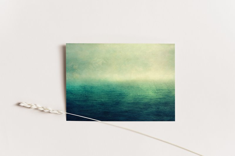 Moody Ocean (PK_016)