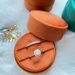 Round Velvet Wedding Ring Box & Proposal Ring Box