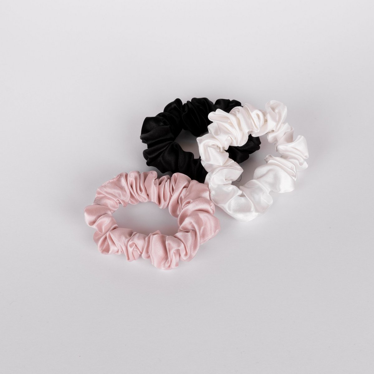 SCRUNCHIES - IVORY, PINK & BLACK