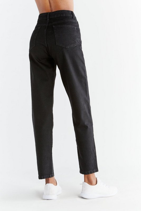 WN1010-104 | Damen Mom Fit - Kolenzwart