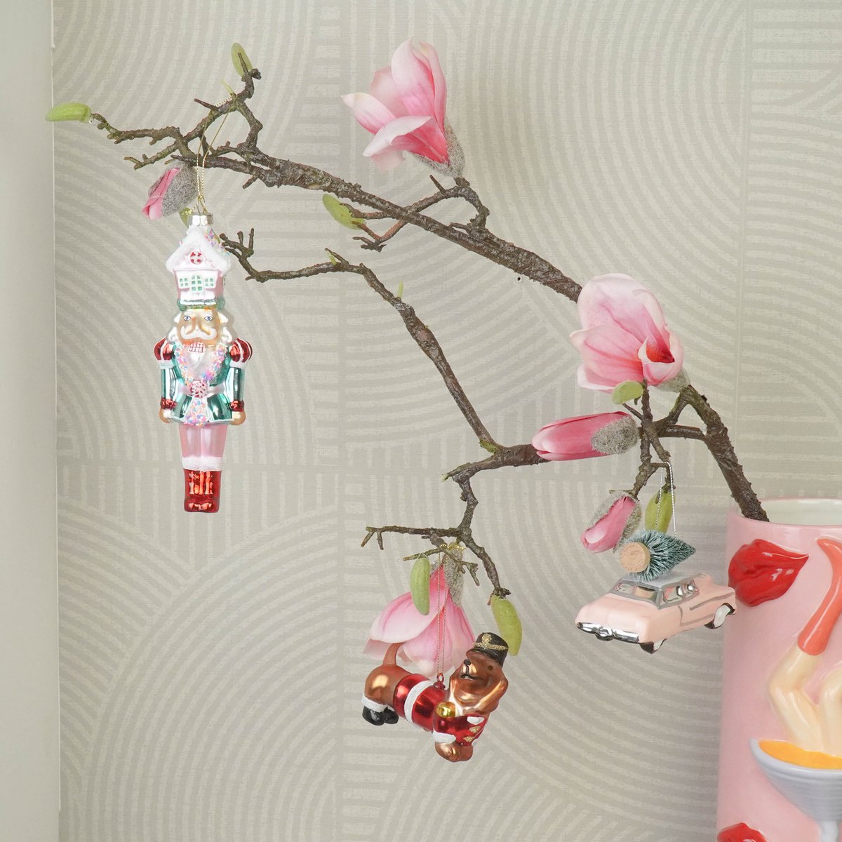 Xmas Hanger - Nutcracker - White/ Pink - 5,5x4x17,5cm