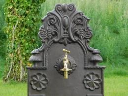 Elegante fontein – met messing kraan – aluminium – donkerbruin