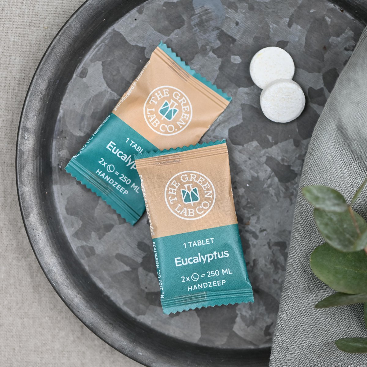 Gift box Hand Soap Tablets – Eucalyptus & Basil