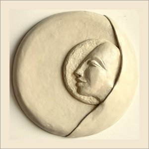 Wandplaat van papier-maché-Serene