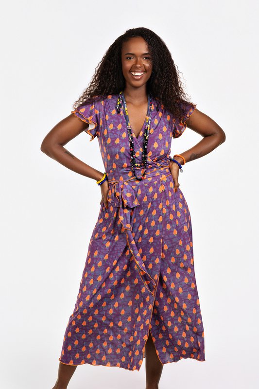 Vestido de billetera oxum manga voladora Caju mûr