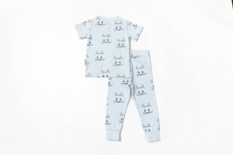 To-stykke pyjamas med Felia katten