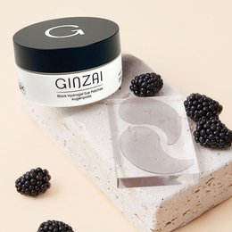Black Hydrogel Eye Patches with Ginseng