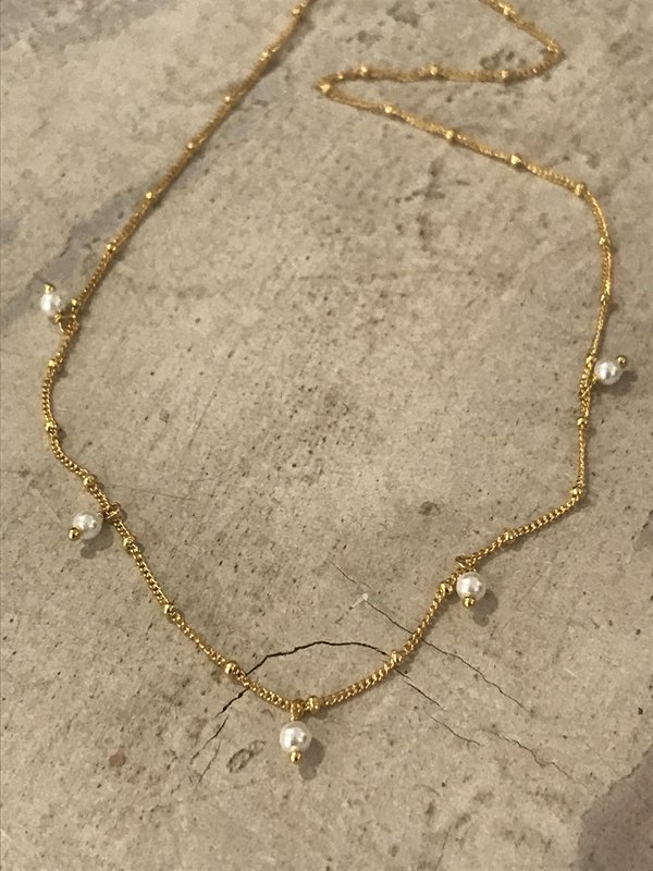 Collana "Tilda" con mini perle in oro