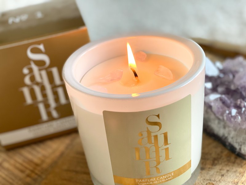 SAUMUR PARFUME LYS HVID