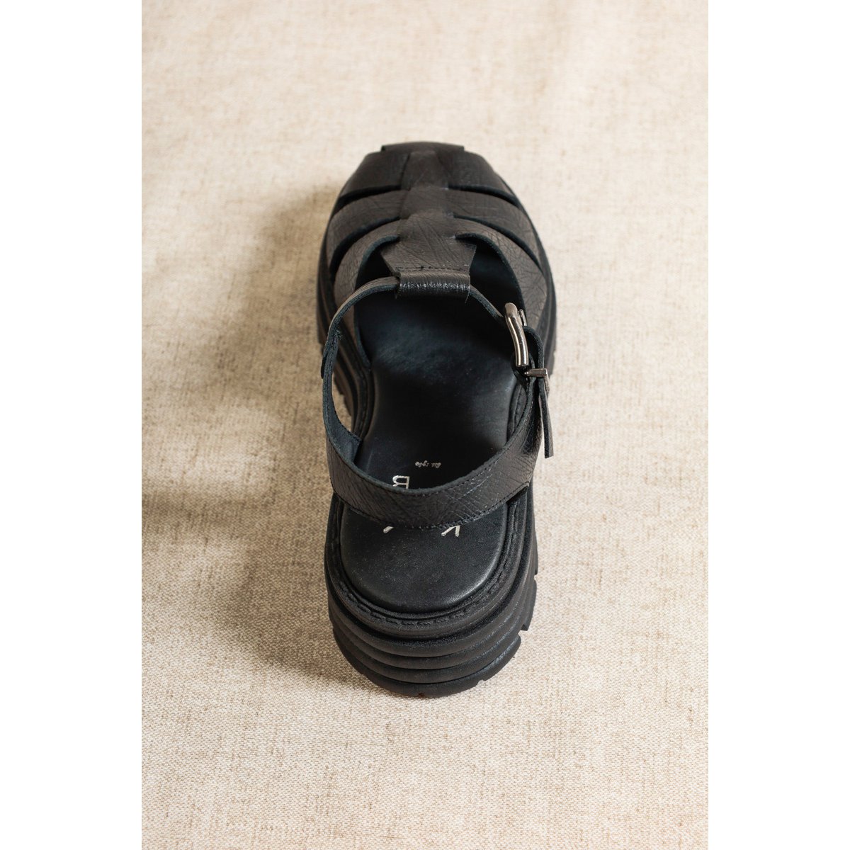 CALA BLACK- Chunky Fisherman Sandals