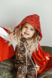 "Lille Rødhætte" Magic Cape