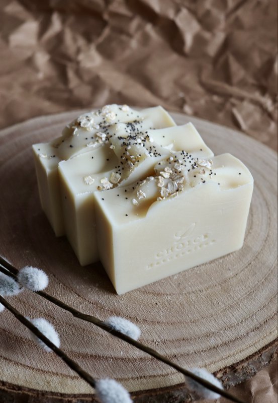 Naturlig sæbe "cremet havregryn" med kokosmelk, vegansk, palmeolie -fri