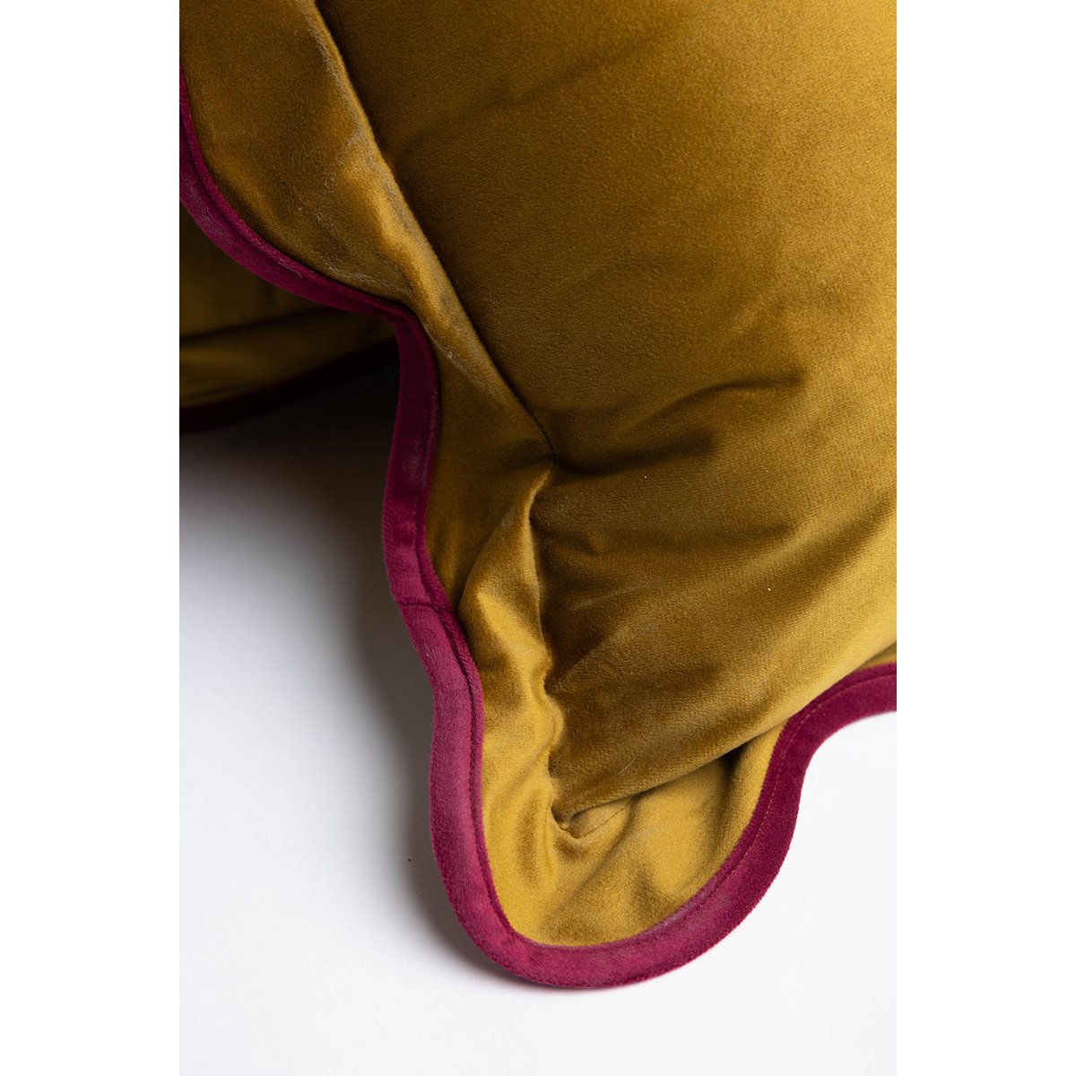 Billie Rectangle Velvet CUSHION