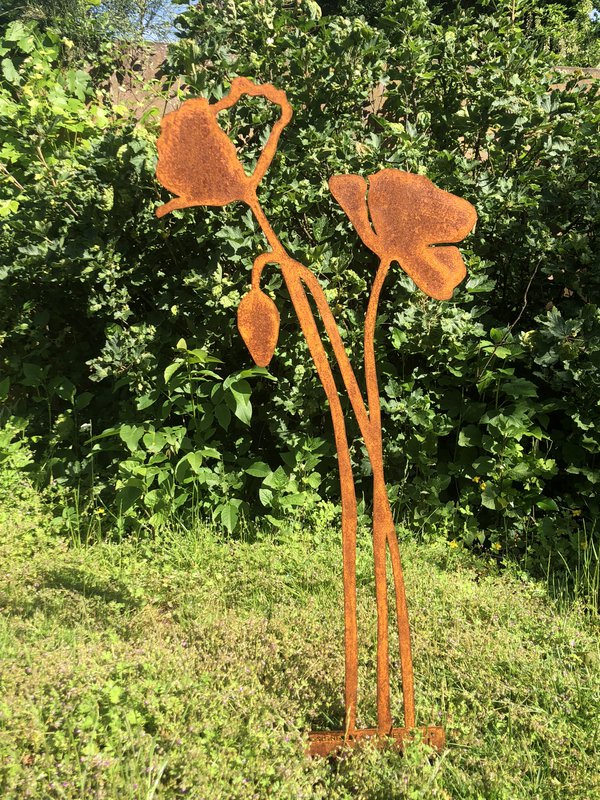 Valmue med blomsterknop | corten stål