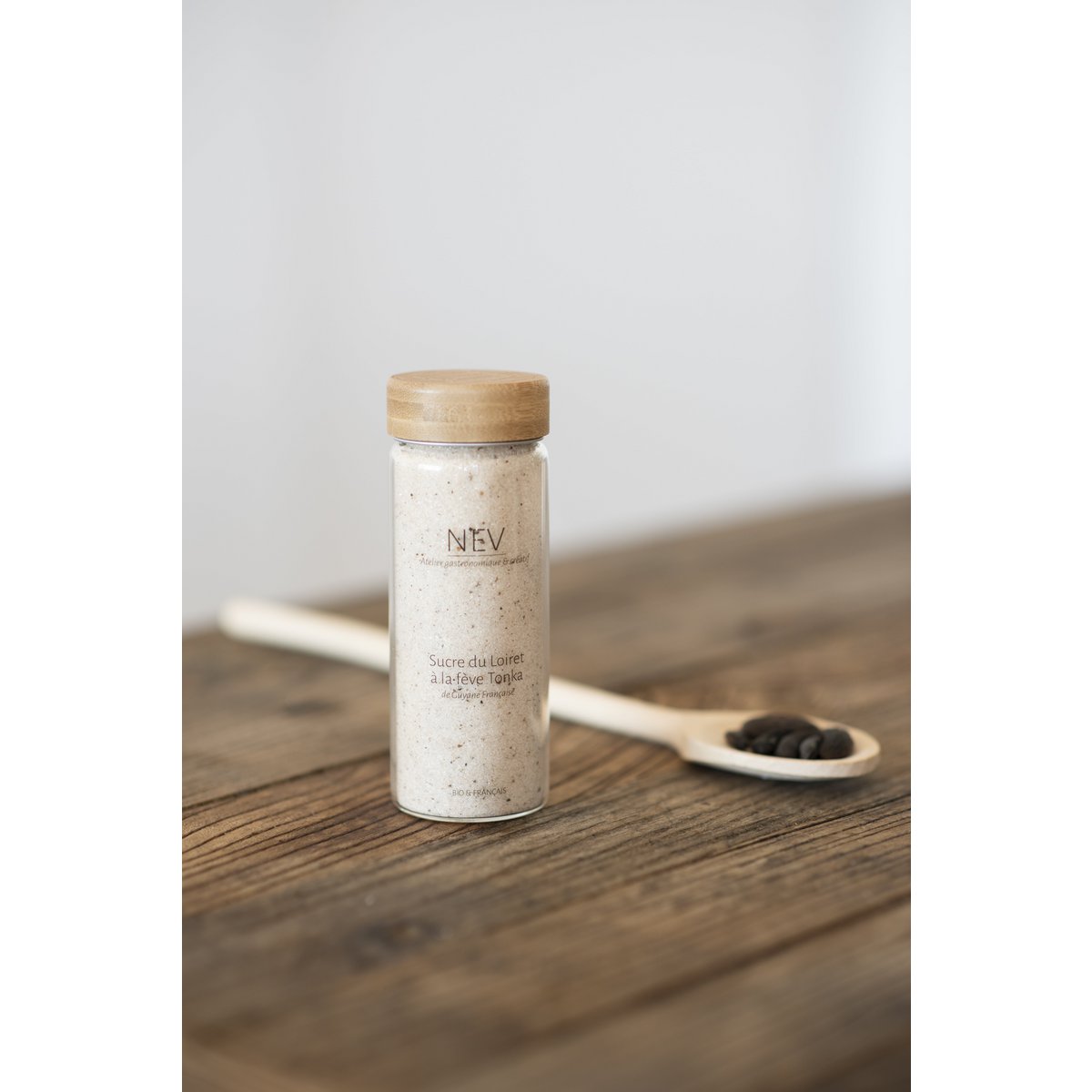 Tonka bean sugar