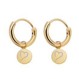 Suivez vos boucles d'oreilles coeur or