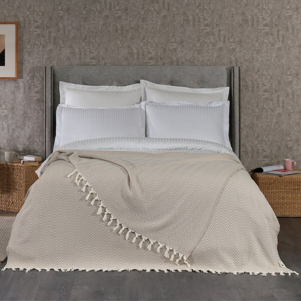 Taupe on Natural