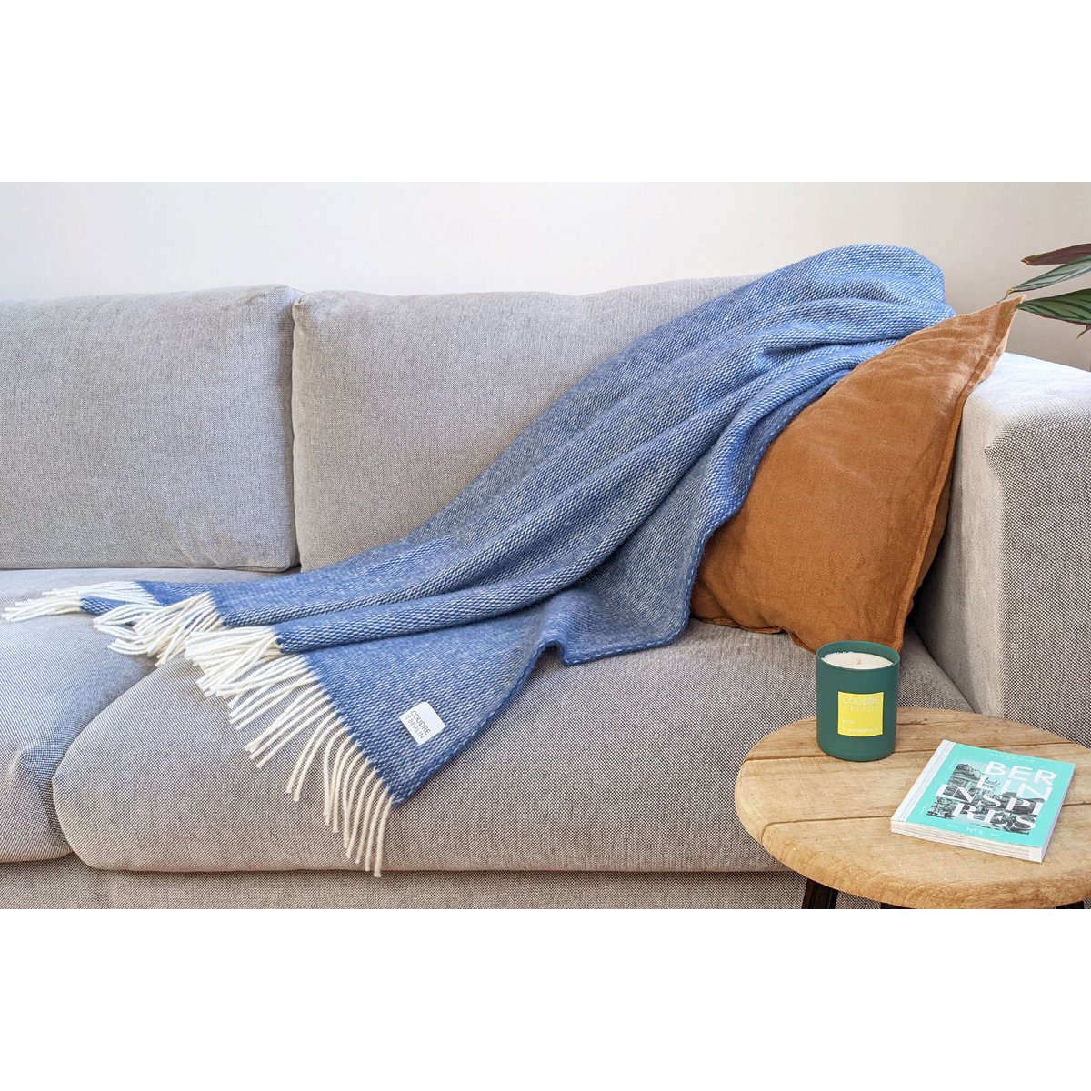 Wool blanket/cuddly blanket pickstitch rain