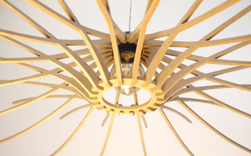 Lampada a sospensione di design in legno D97cm SUNNY - kit cavi nero