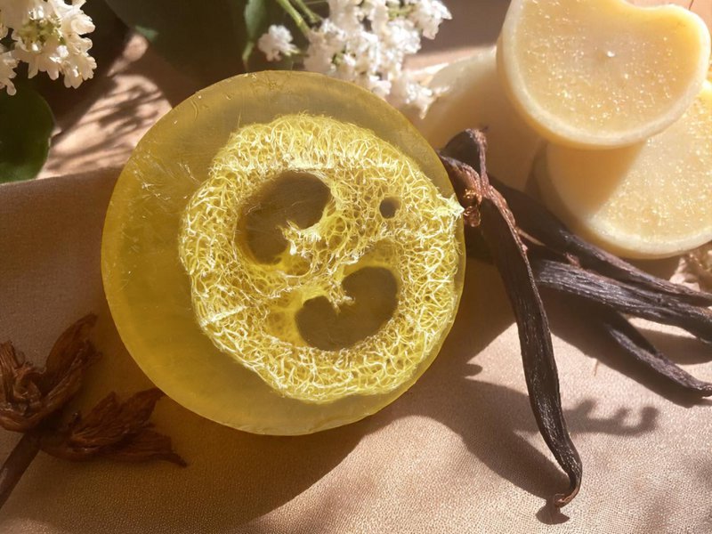 Loofah Glycerin Soap Bar Vanilla – Eksfolierende kropssæbe med naturlig Loofah