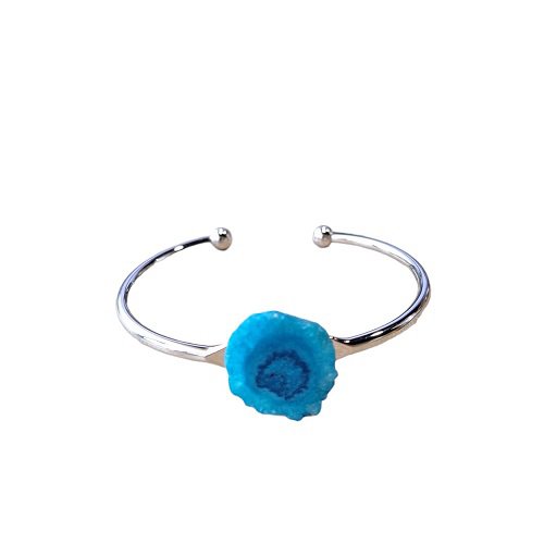 Women's bracelet with blue Agate